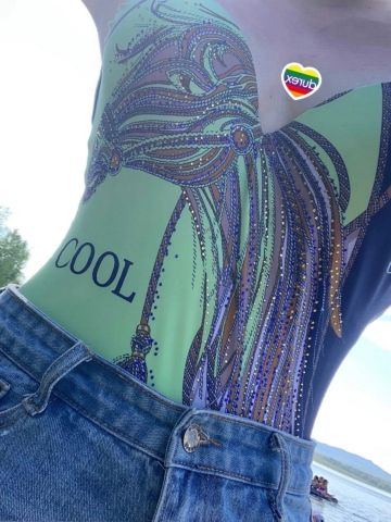 Любовь Стройные Ноги